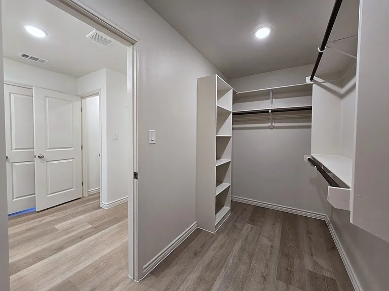 1317 Hogback Way — Photo 13