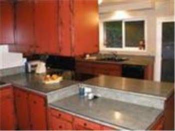 5th image of 2334 E Lynnwood Dr
