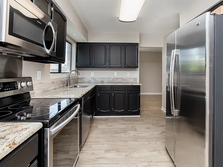 3491 Longview Dr — Photo 20