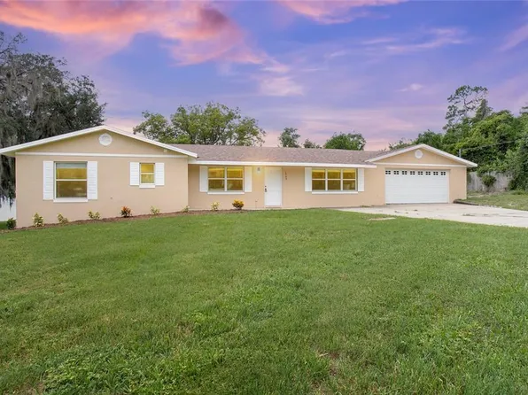 1349 Pacific Ct, Deltona, FL 32725