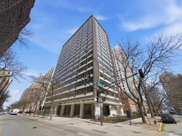 360 W Wellington Ave APT 3D, Chicago, IL 60657