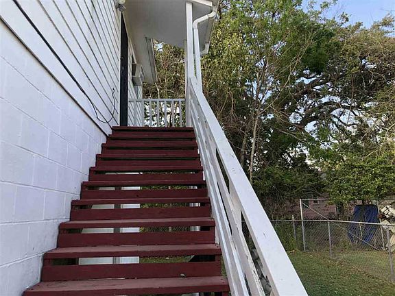 4th image of 1219 Schley St