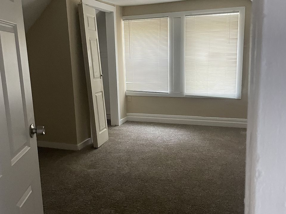1st image of 2726 Bryant Ave N