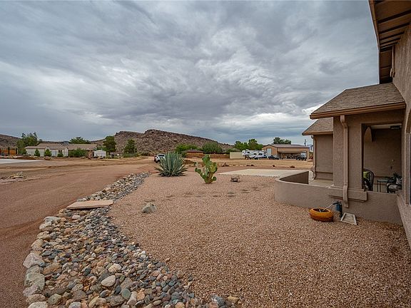 4th image of 6350 N Quail Run Place