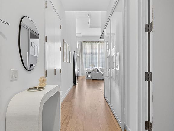 5th image of 27-28 Thomson Avenue #250