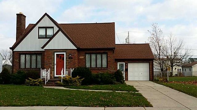 1st image of 115 Midland Dr