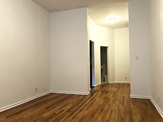 Rented by Lindemar LLC