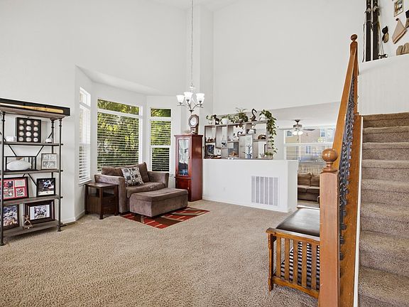 4th image of 2713 Aylesbury Way