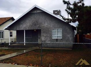 821 Q St, Bakersfield, CA 93304