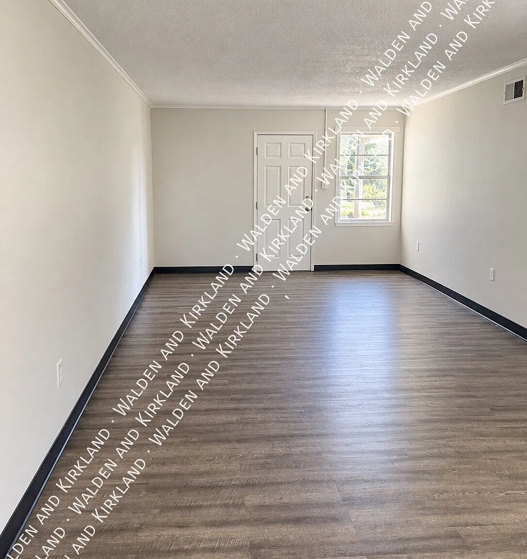 2 Bedroom/1.5 bathroom for $695 - Specials to Move in — Photo 3