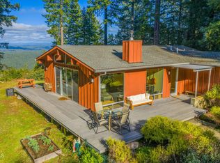 4401 Cameron Rd, Elk, CA 95432