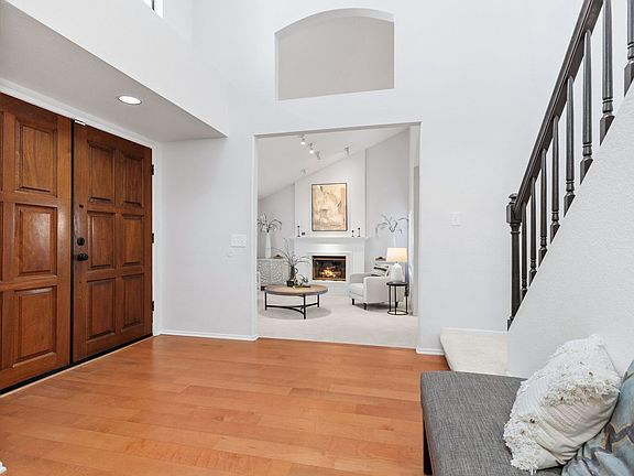 2nd image of 9346 Laurentian Dr
