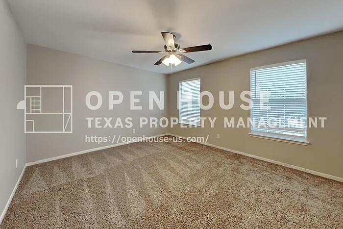 7906 Buffalo View Ln — Photo 14