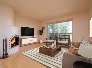 151 Calle Ojo Feliz UNIT T, Santa Fe, NM 87505