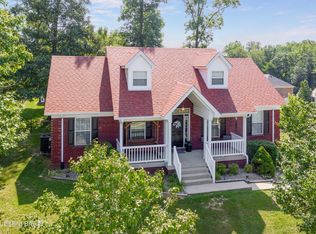 100 Ohio Ct, Coxs Creek, KY 40013