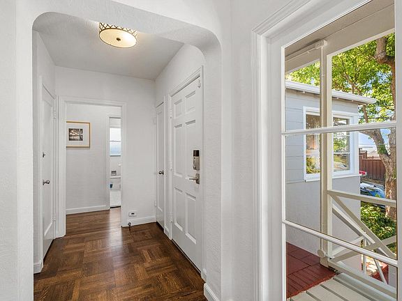 2nd image of 189 41st Ave