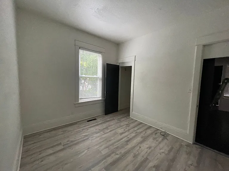 2917 N Richards St — Photo 3