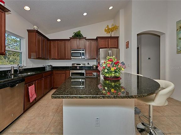 5th image of 3836 Gulf Shore Cir