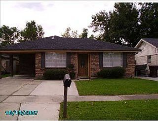 1st image of 142 Riverview Dr