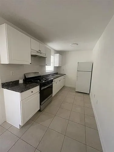 2207 Jackson St Photo 1