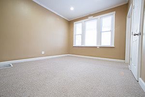 4th image of 7123 S Oakley Ave