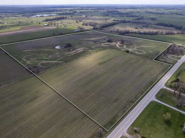 7 NE 770 Road, Clinton, MO 64735