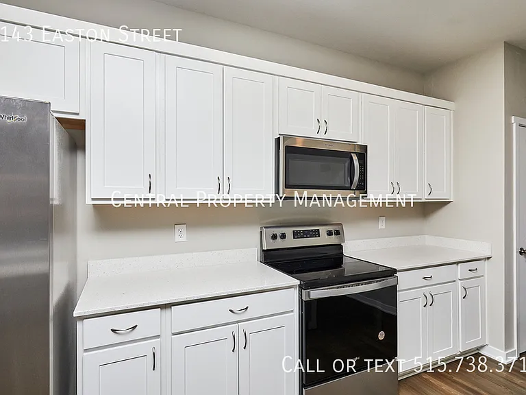 4143 Easton St — Photo 8
