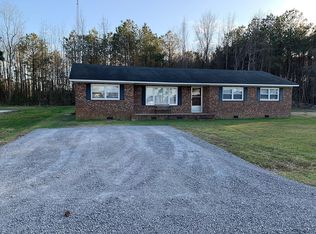 105 Jerry Ln, Windsor, NC 27910