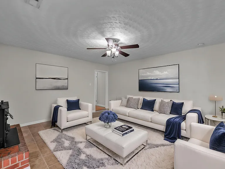 525 Dove Dr — Photo 12
