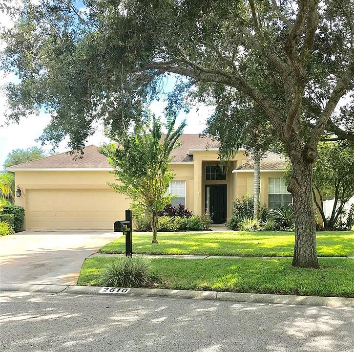 1st image of 2610 Abbey Grove Dr