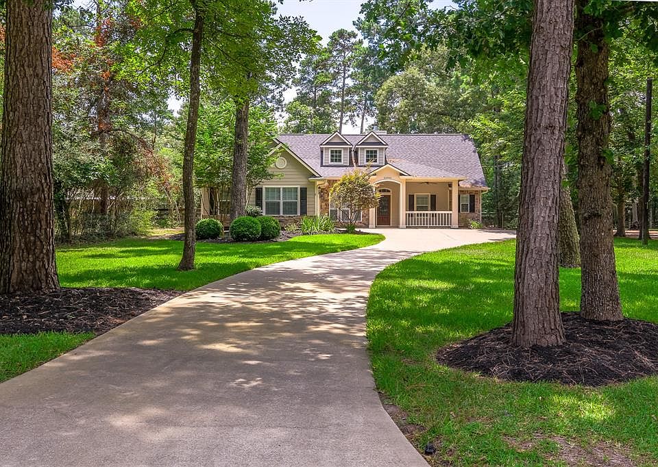 1st image of 22903 Meadowsweet Dr