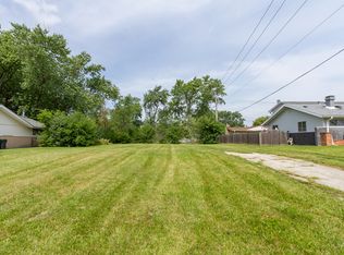 480 Illinois Blvd, Hoffman Estates, IL 60169