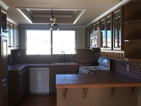 4th image of 721 S Meyler St #B