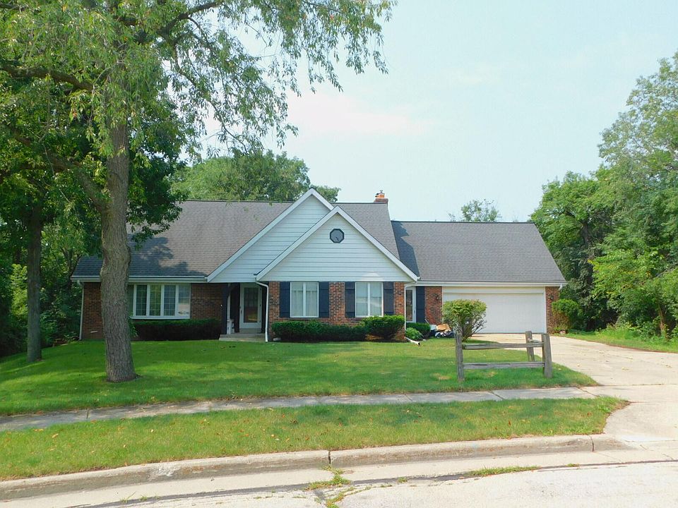 1st image of 2309 Woodfield Cir