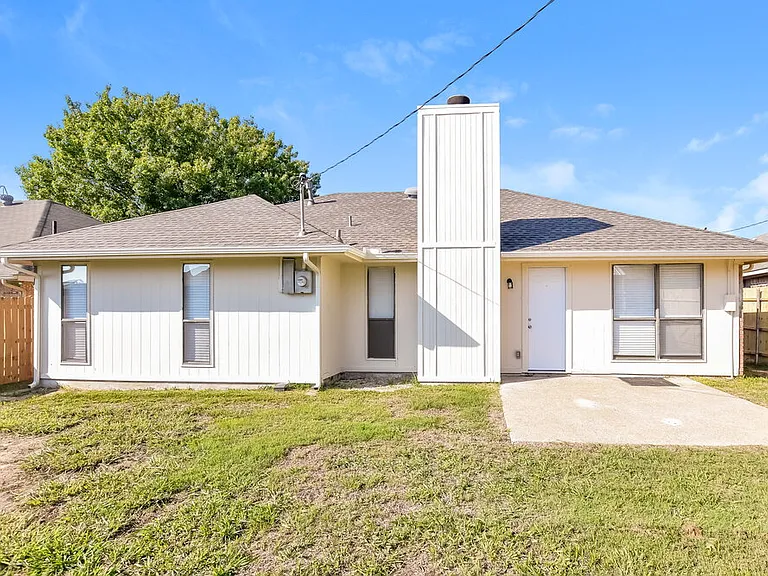 308 Southlake Dr — Photo 18