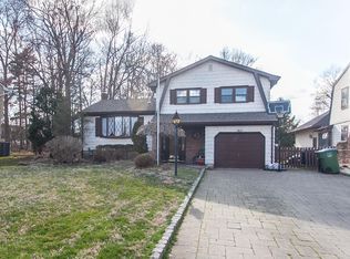 641 Denver Blvd, Edison, NJ 08820