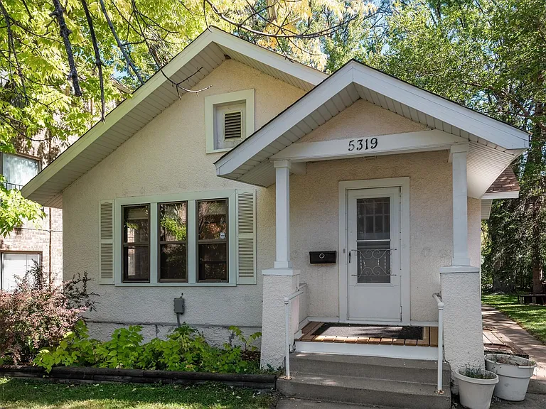 5319 Minnehaha Ave — Photo 1