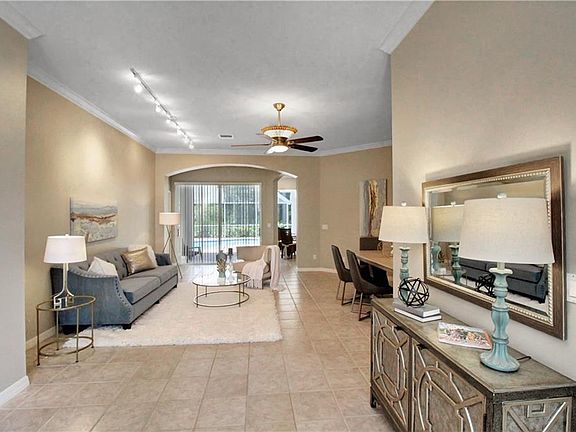 4th image of 10719 Tavistock Dr