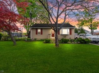 6 N Dell Ave, Roxbury Twp., NJ 07847