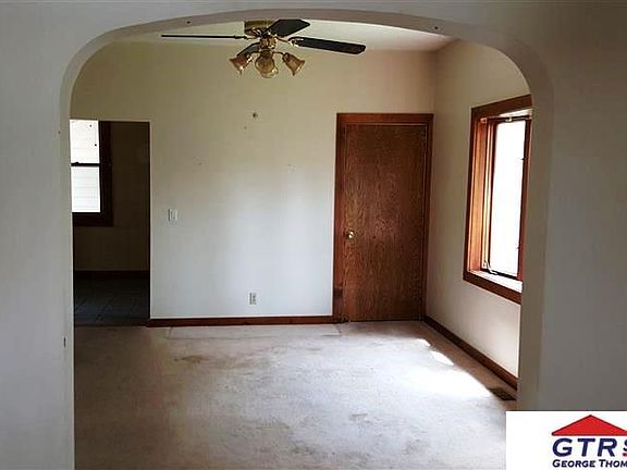 4th image of 419 Hascall St