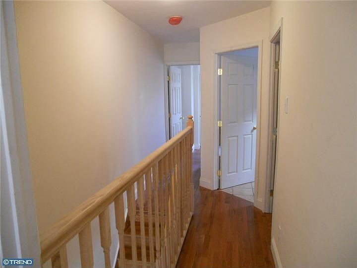 1st image of 1459 N Alden St