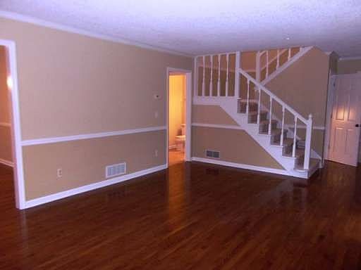 4th image of 113 Junaluska Dr