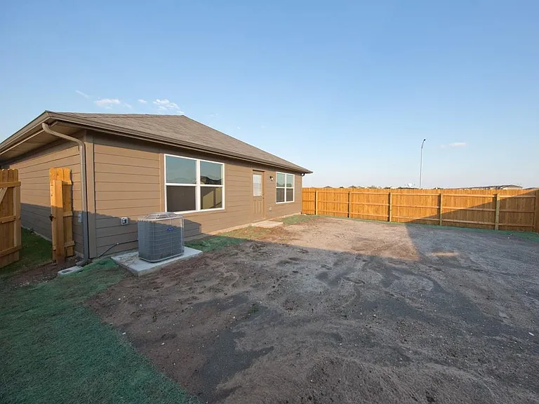 12117 Greywacke Dr — Photo 23