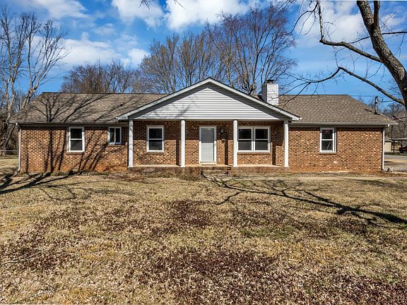 3rd image of 437 Youree Rd