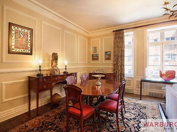 3rd image of 18 W 74th St APT 3