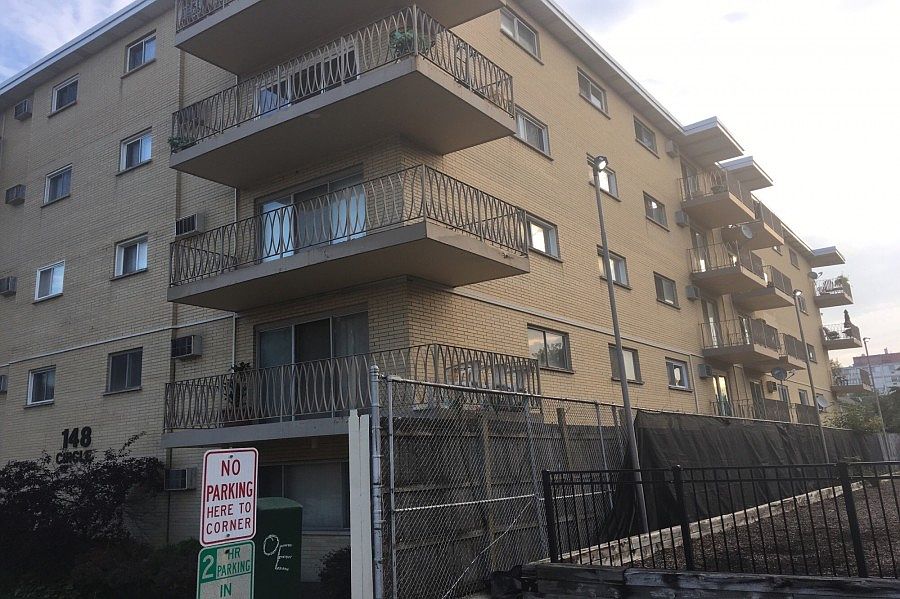 2nd image of 148 Circle Ave APT 1W