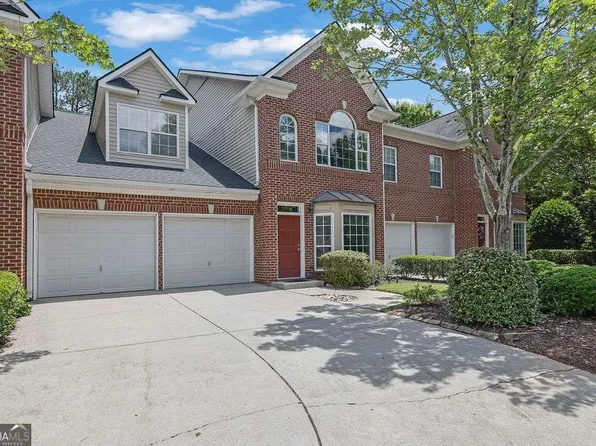 3003 Sterling Ct, Roswell, GA 30075