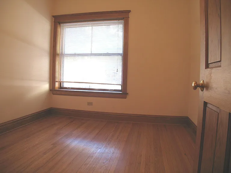 849 W Grace St #G — Photo 3