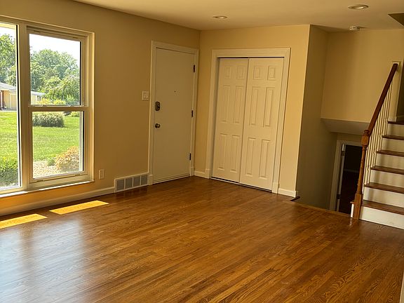 4th image of 9930 Southwick Ct