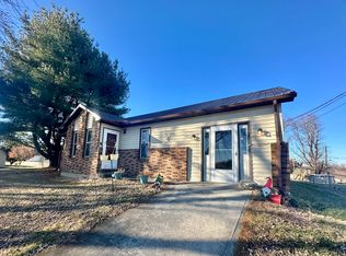 1564 Ferry Rd, Somerset, KY 42503